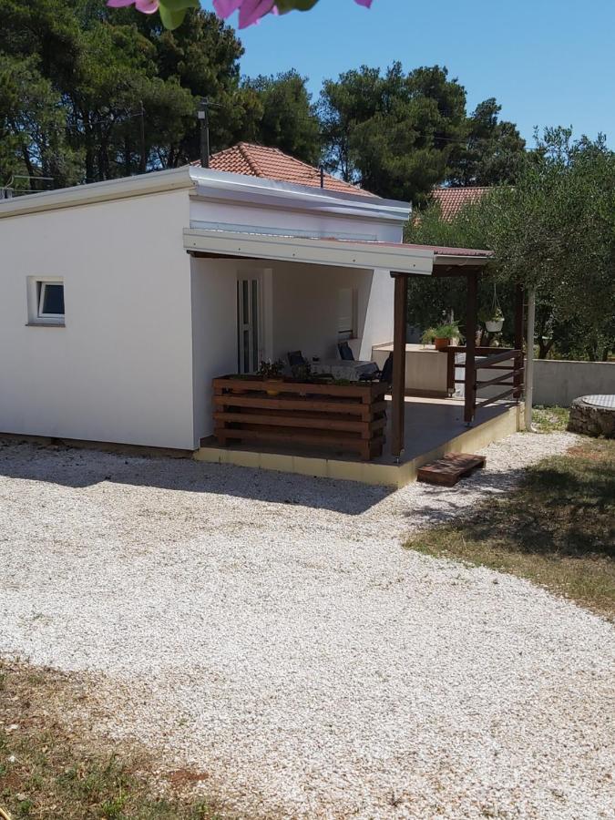 Apartment Niko Vir Bagian luar foto