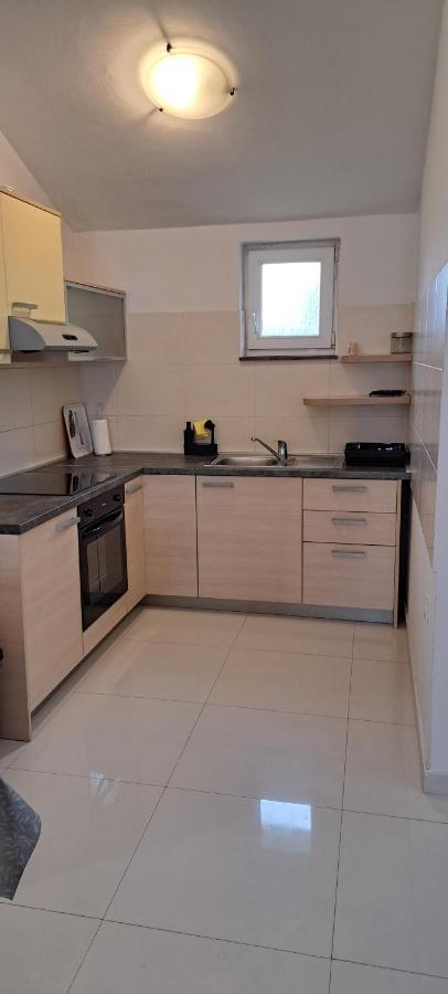 Apartment Niko Vir Bagian luar foto